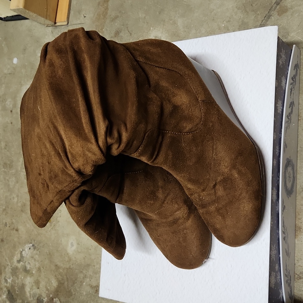 Wedge boots | 8